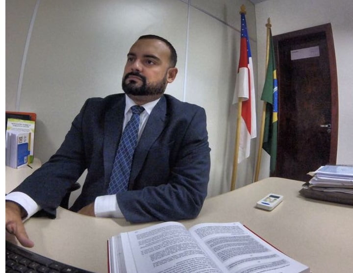 juiz Rafael Cro brito 2