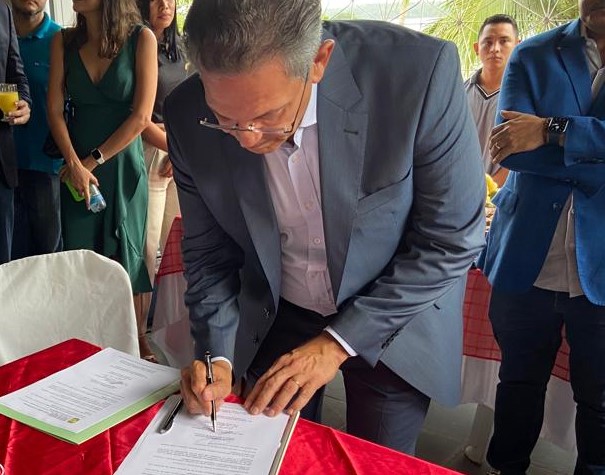 ministro mauro