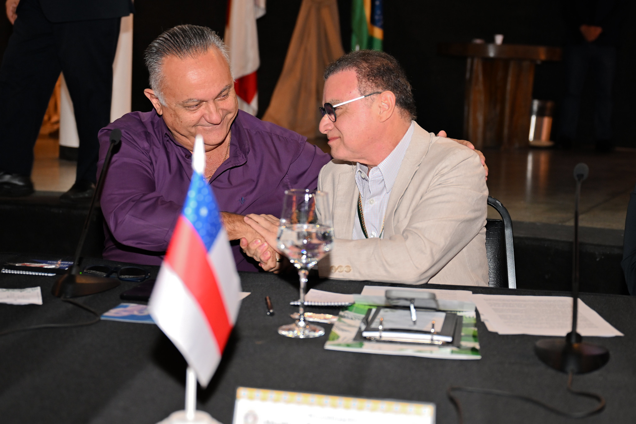 Desembargador Altair Júnior e Desembargador Abraham Peixoto