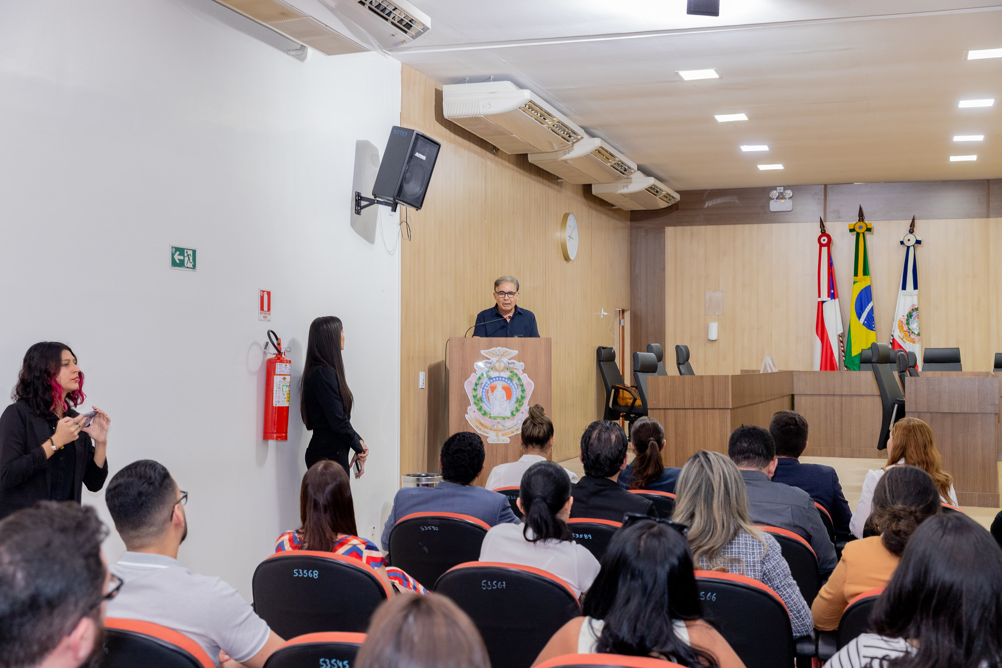 Esmam realiza lançamento de livros e conta com a presença dos autores e convidados 9
