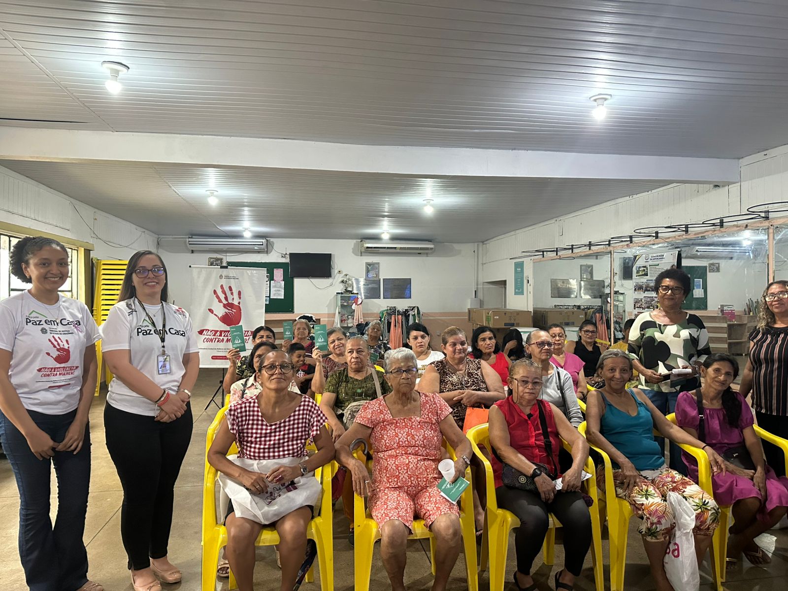 Maria vai a comunidade