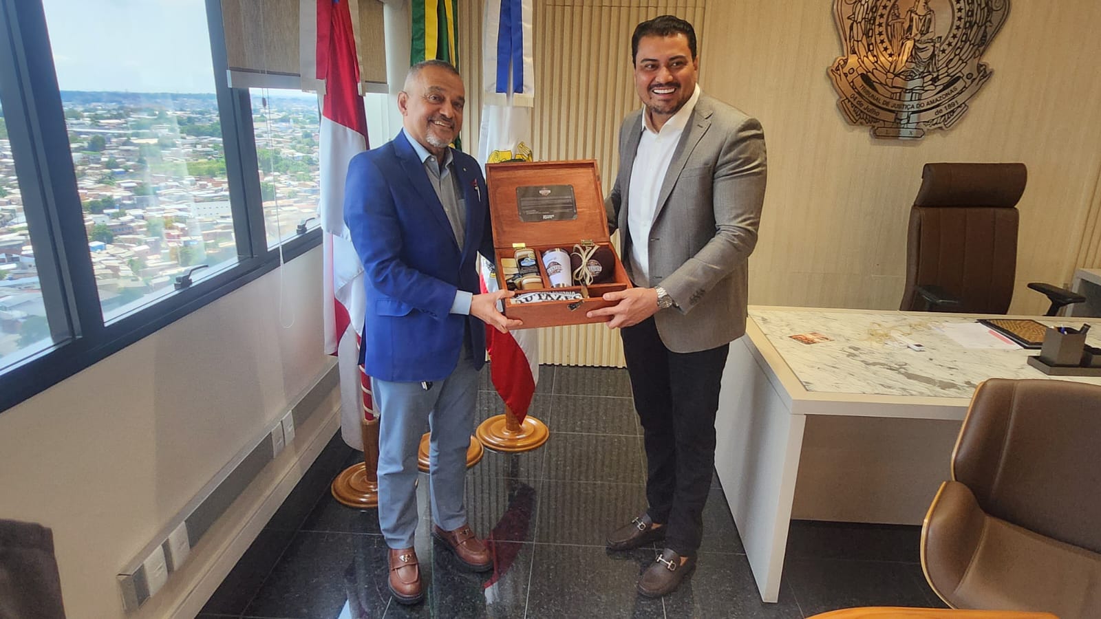 Presidente Jomar e prefeito de Autazes, Thomé Neto