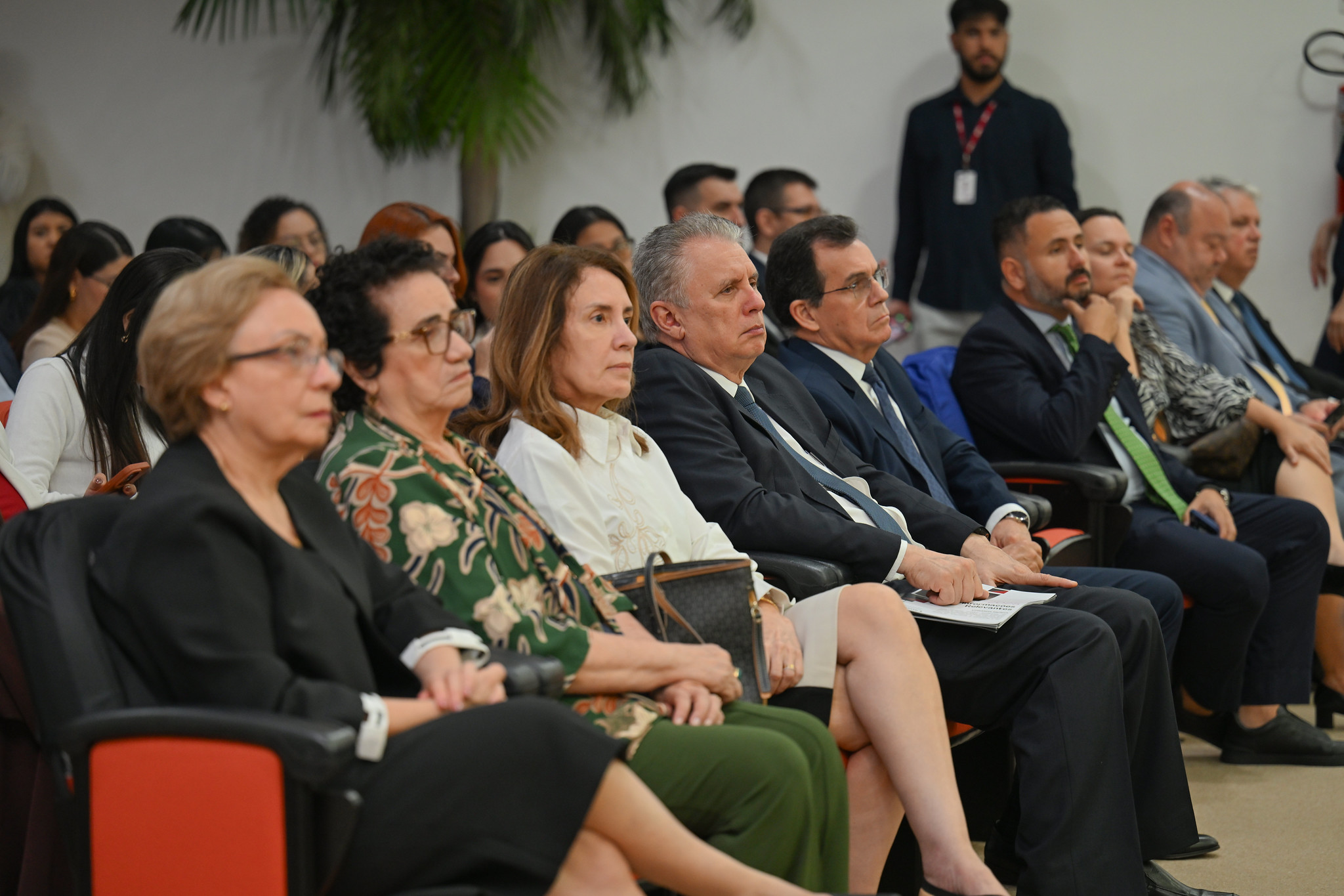 Foto mostra plateia durante a abertura da Caravana Nacional da Cooperação Judiciária