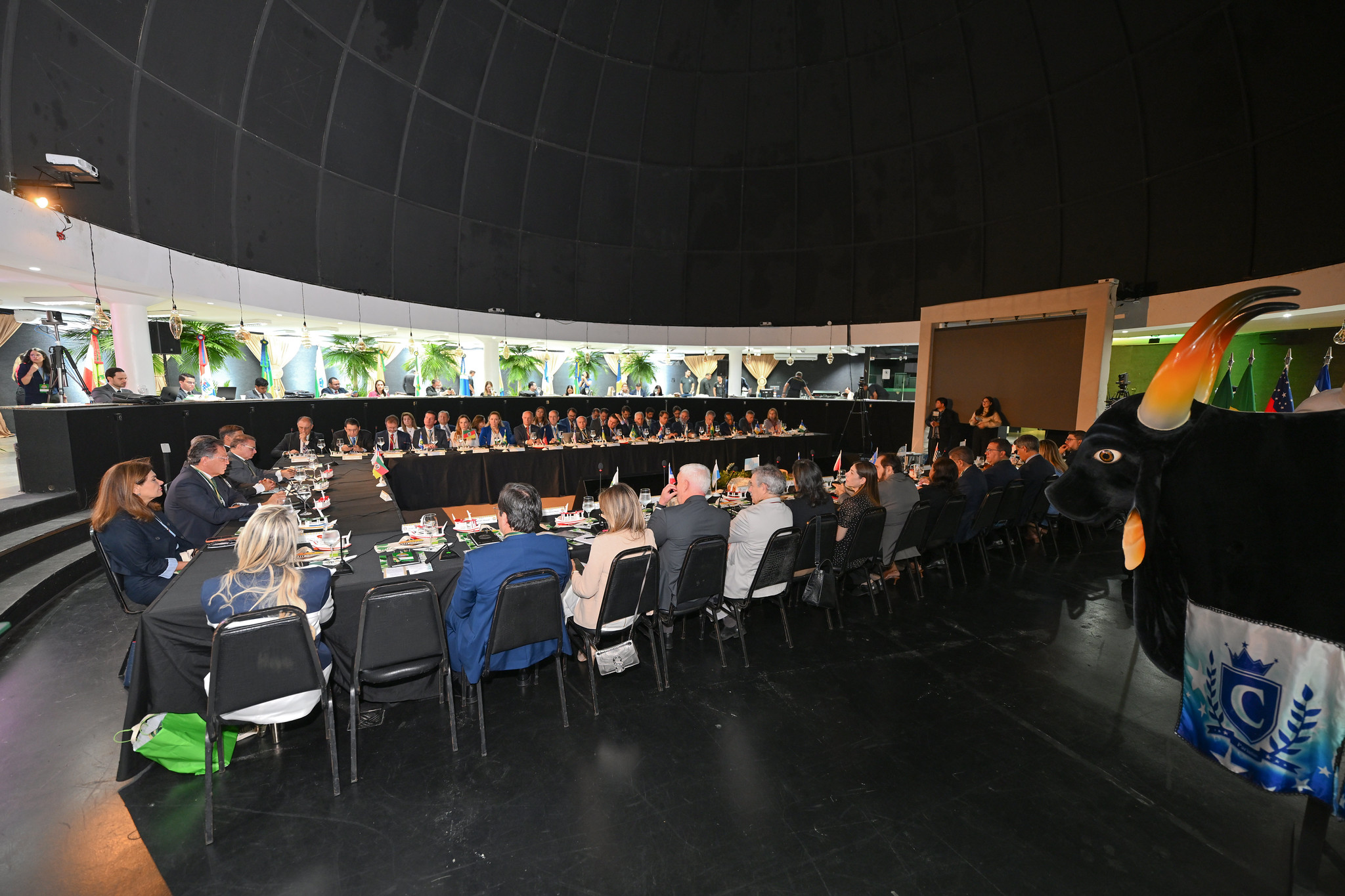 Foto mostra cenário de participantes do 13º Encontro do Cojud, em Manaus