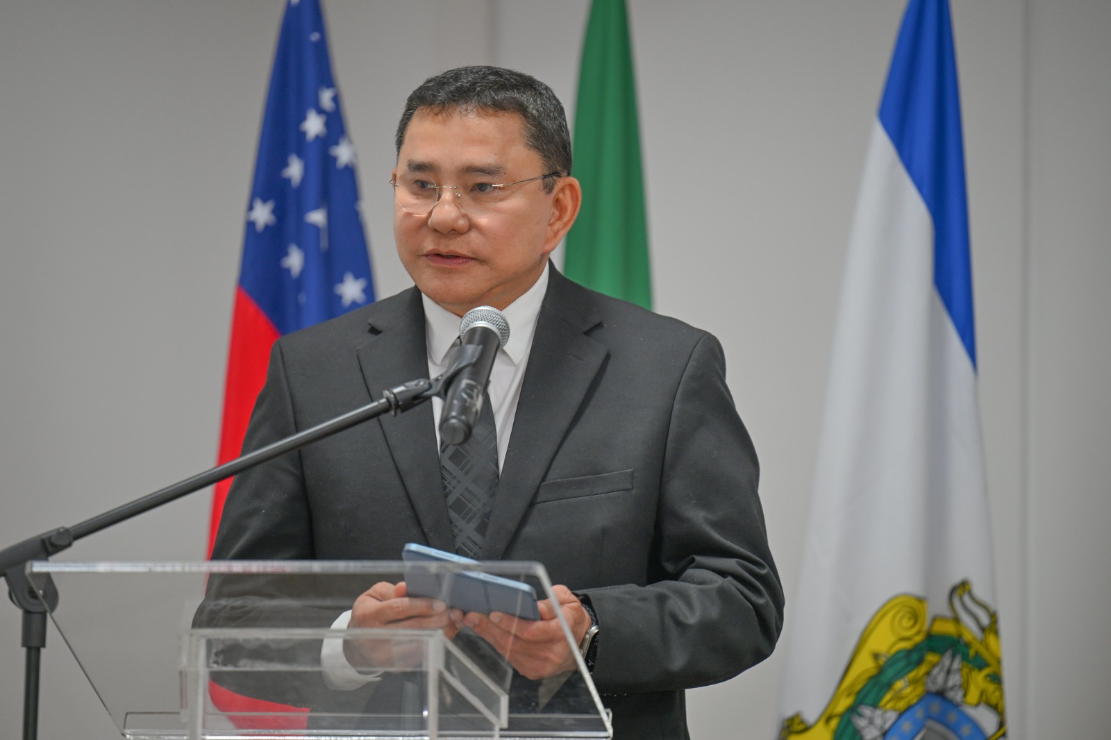 Foto mostra o juiz Roberto Taketomi