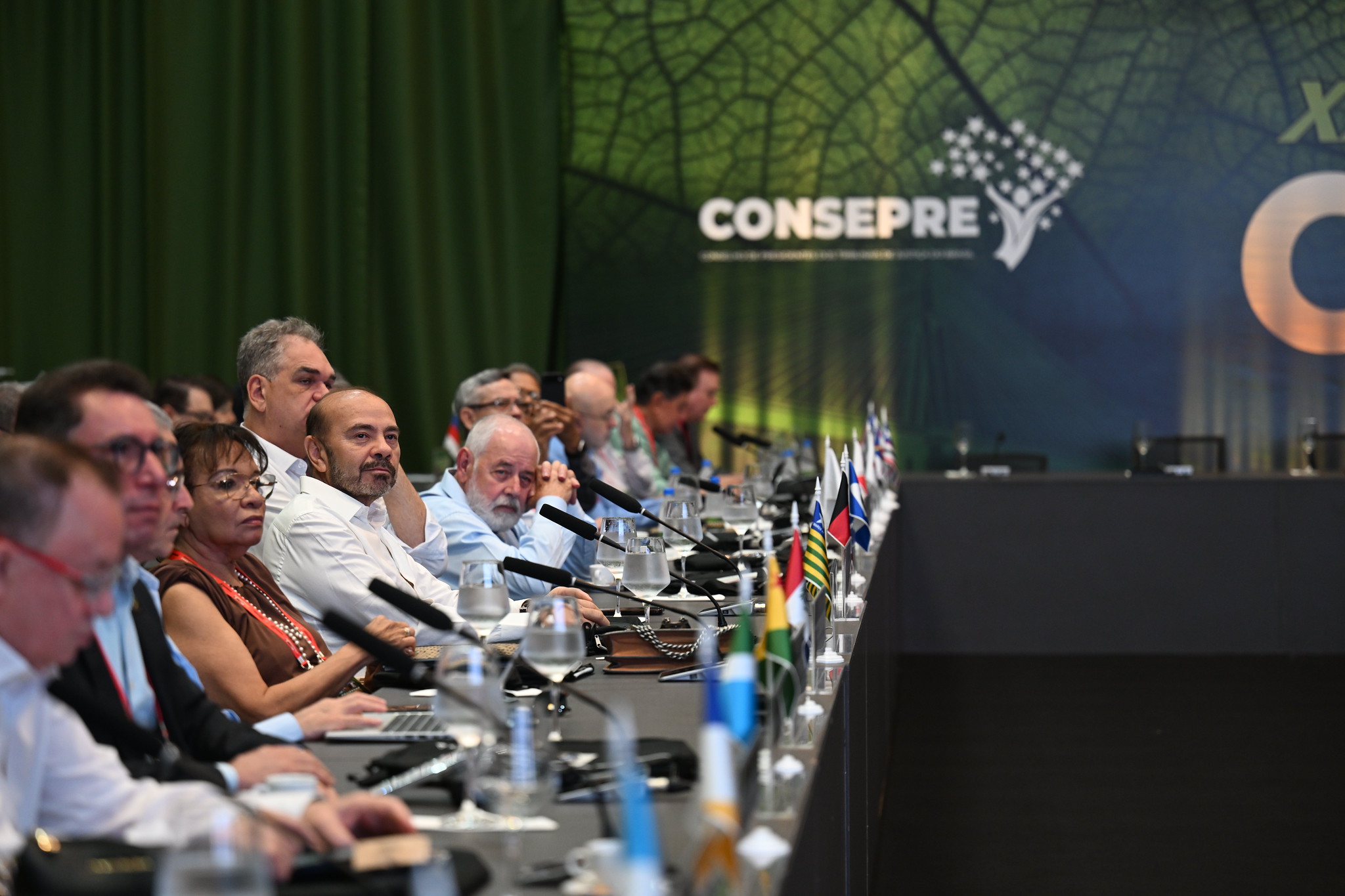 Palestra discute normas e governança nos tribunais