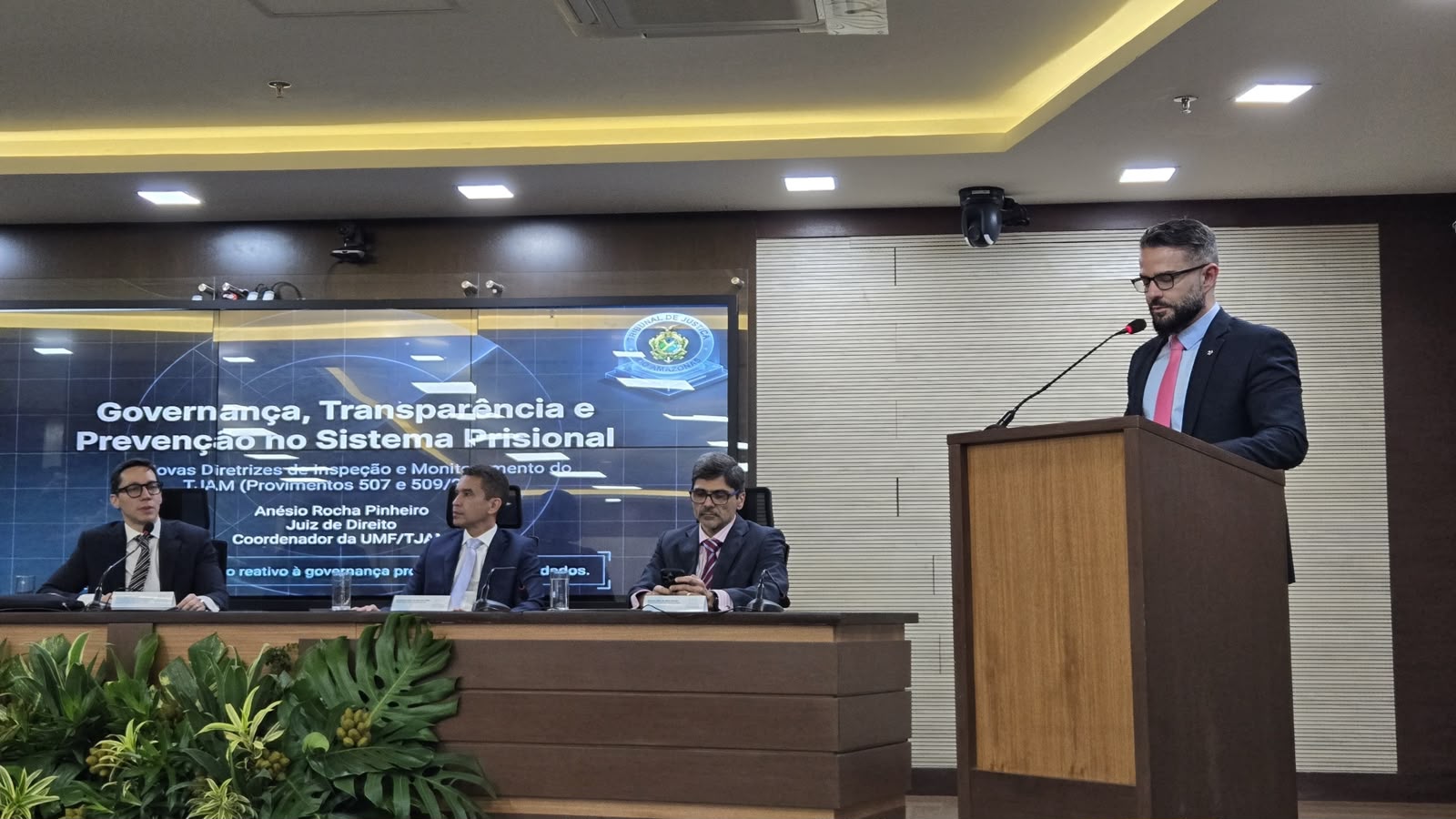 JUIZ ANÉSIO EVENTO DIREITOS HUMANOS principal