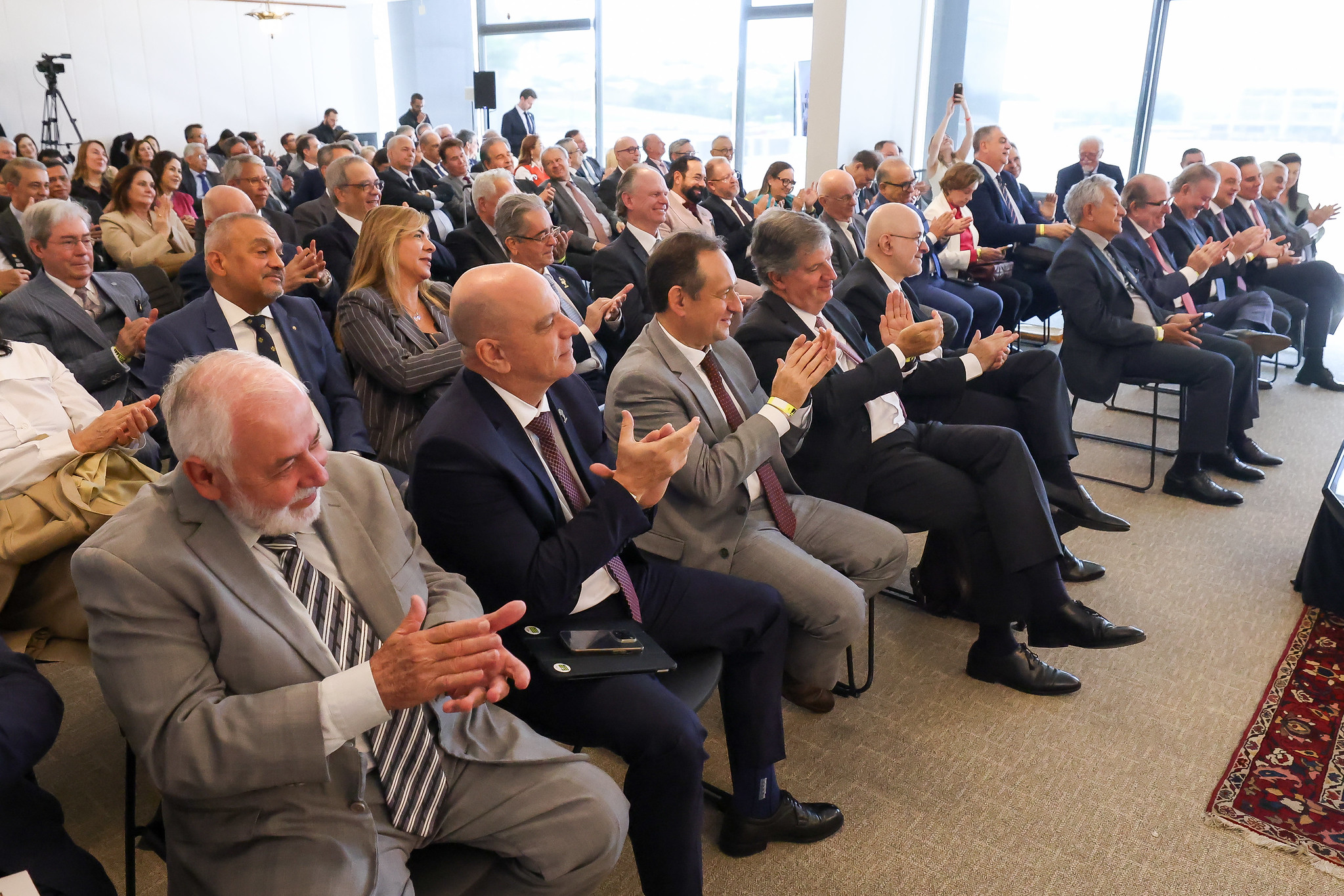 Presidente do TJAM participa de reunião com presidente do STF e CNJ ministro Edson Fachin