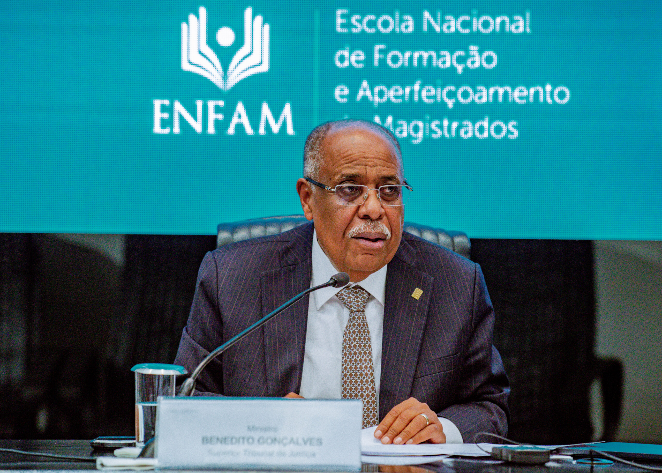 Diretor da Enfam diz o que é preciso para qualificar melhor os juízes