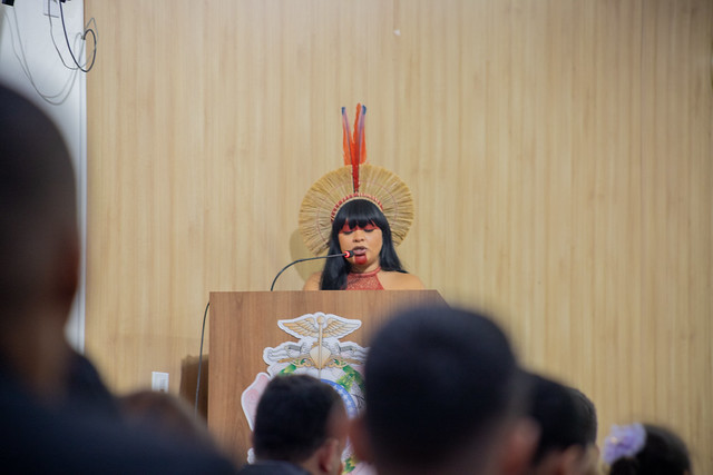 Esmam realiza lançamento de obras com palestra da deputada Célia Xakriabá