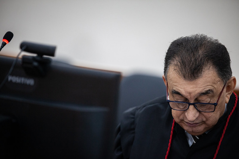 Elci Simões