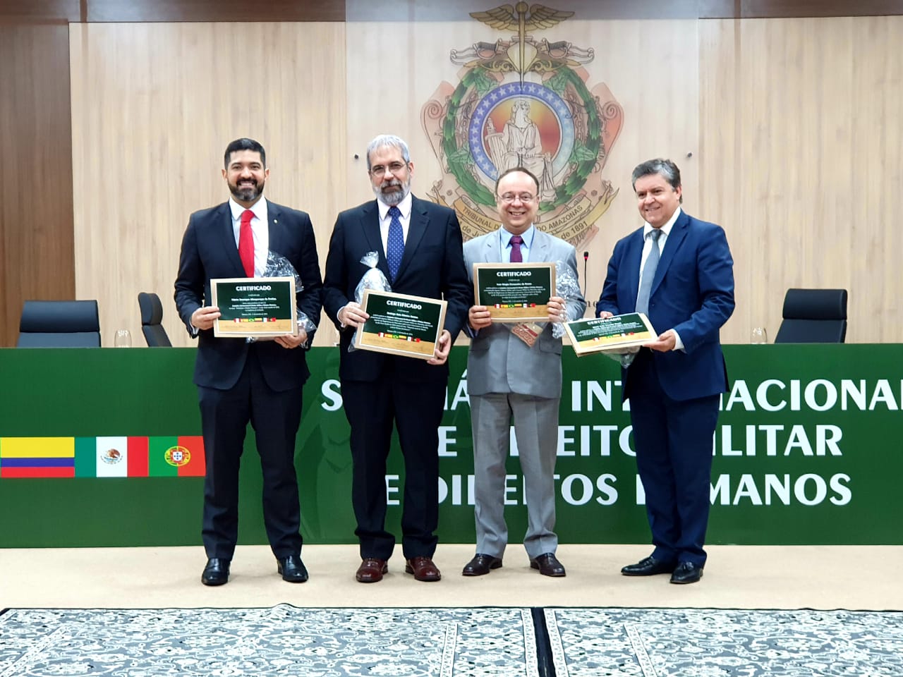 Encerra Seminario Militar