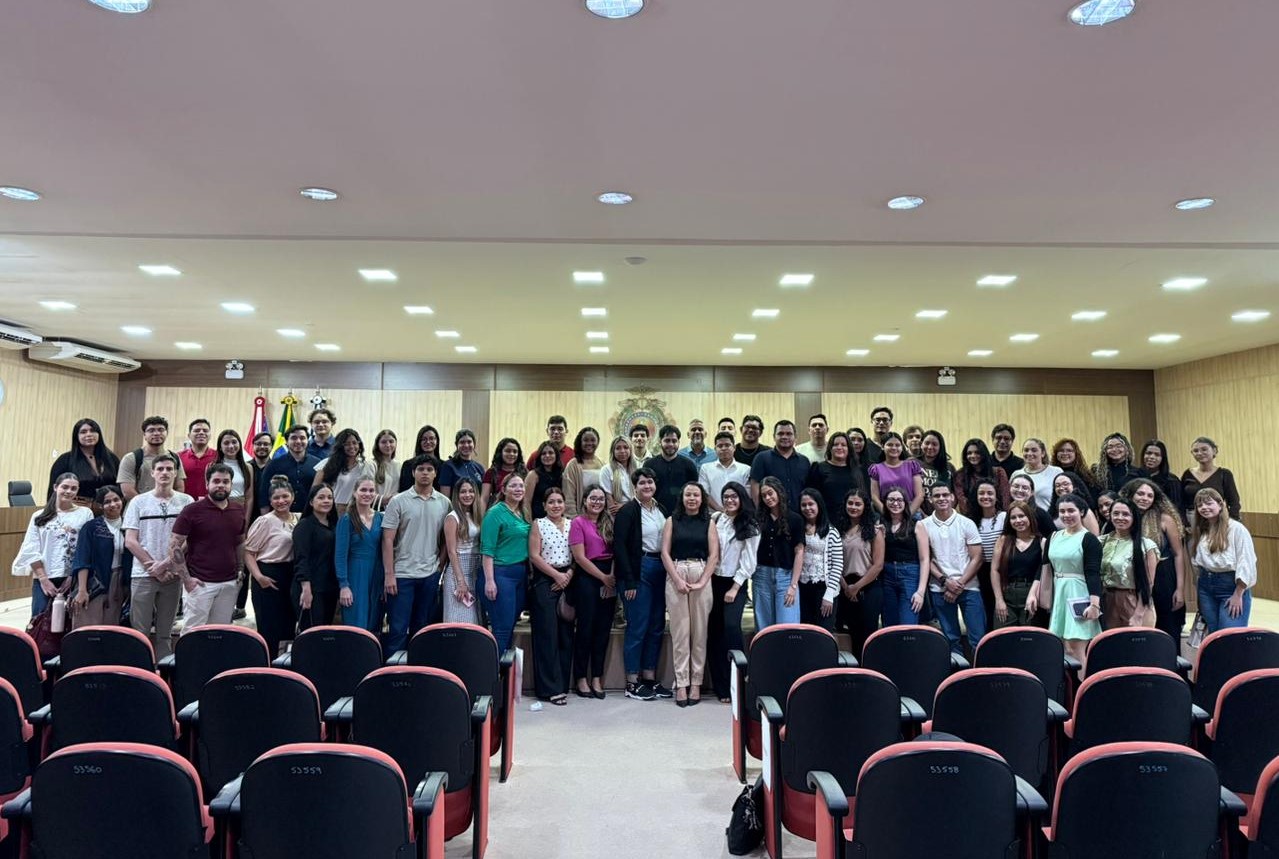 Estagiários de Direito