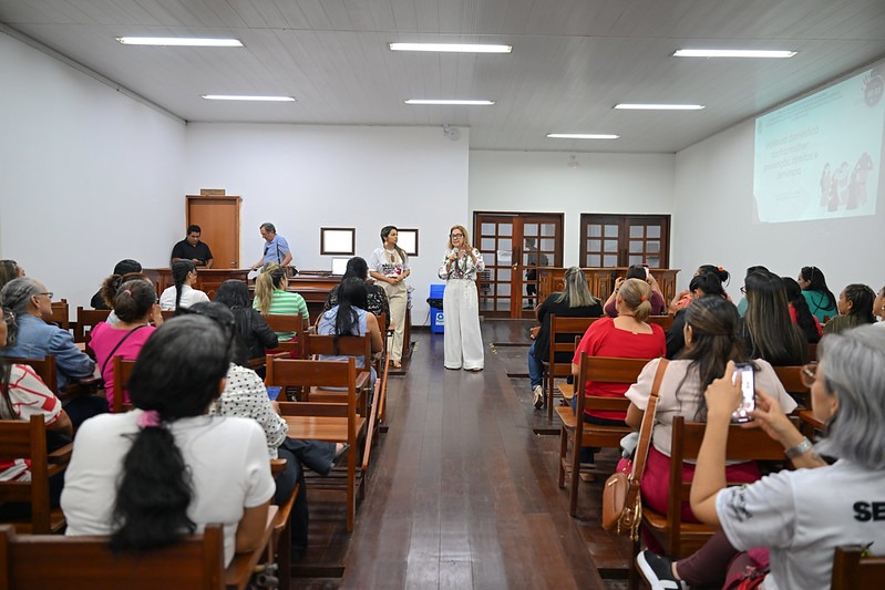 Parintins Roda de Conversa 1
