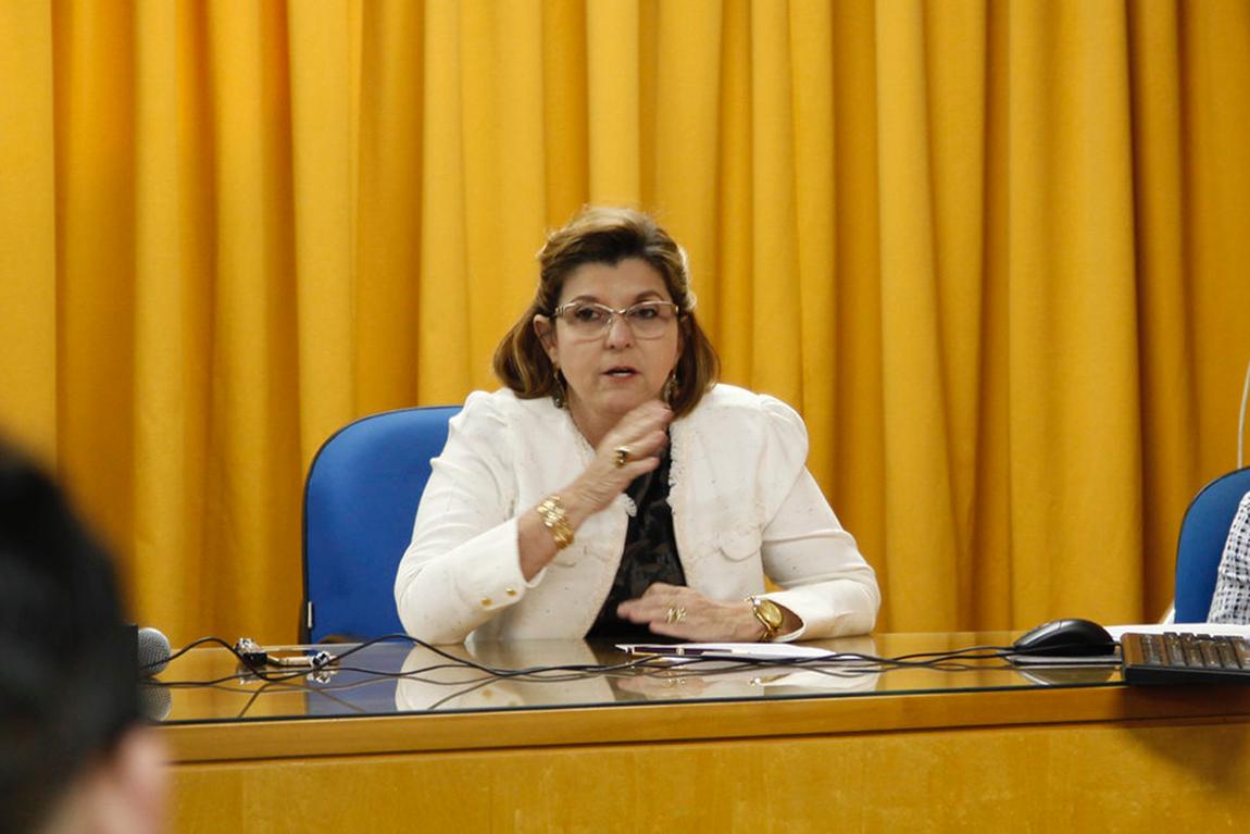 desaNelia