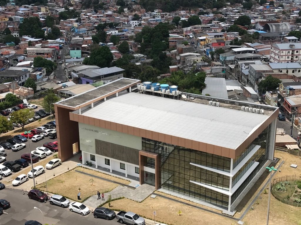 vista_aerea_-_fachada_-_predio_anexo_-_foto_batata